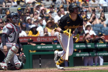 article image - Twins Pirates Baseball